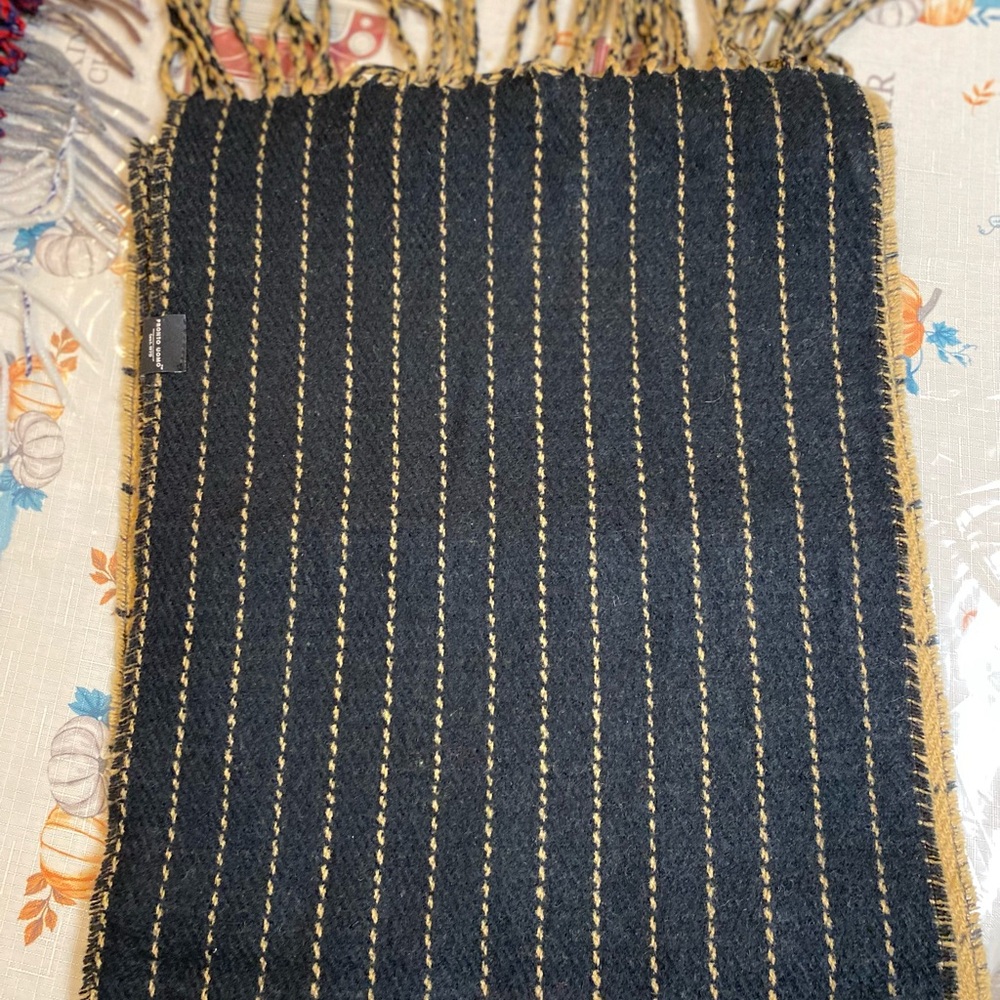 NWOT Pronto Uomo Black and Tan Reversible Scarf🫶🏻
